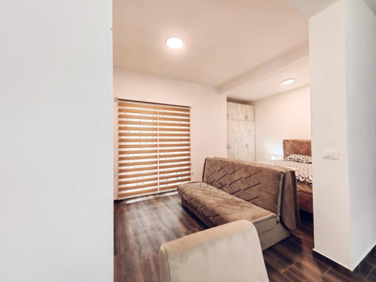 Mialex Apartments 도브라 보다 외부 사진